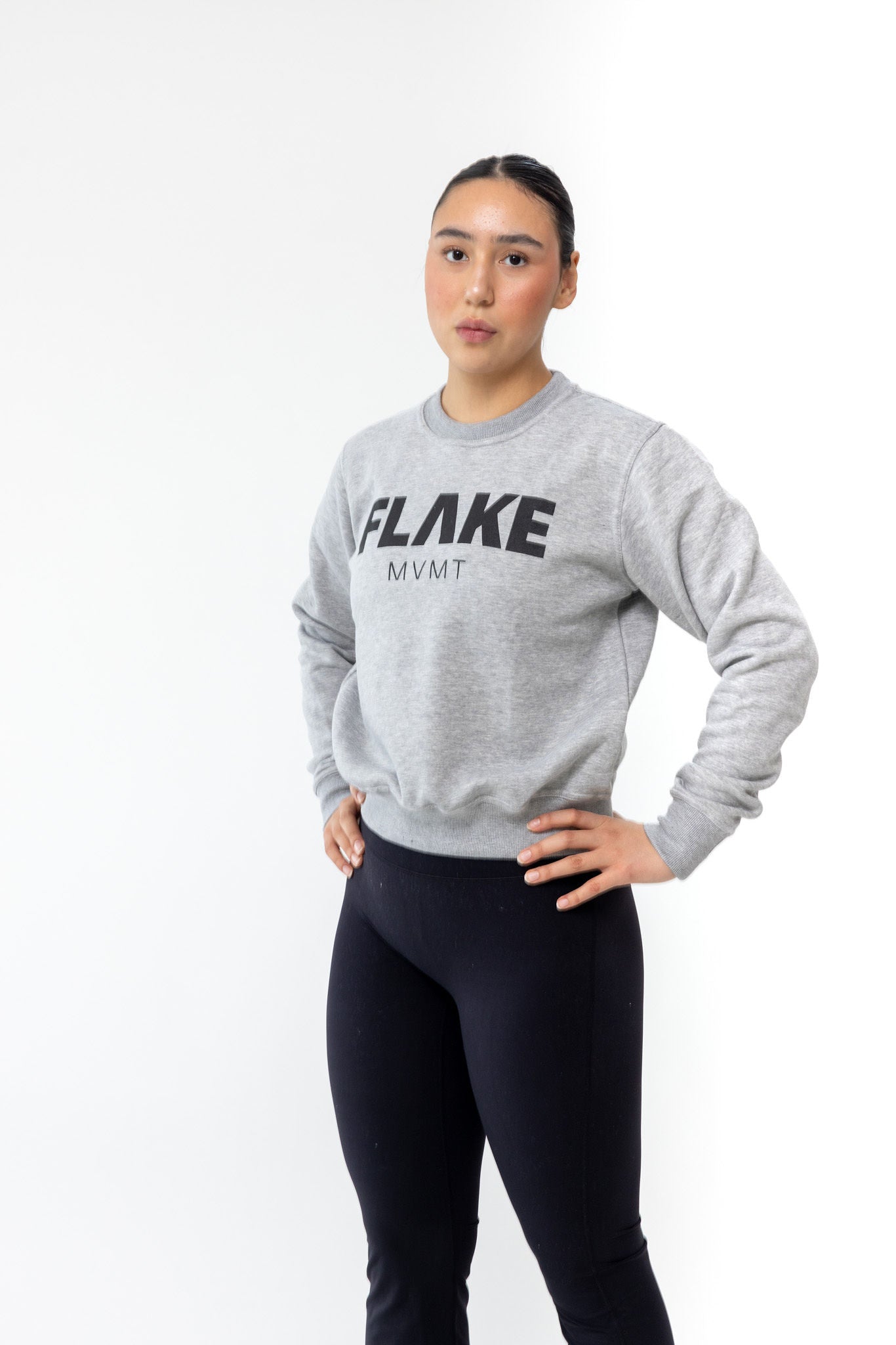 EIRA CREWNECK SWEATSHIRT